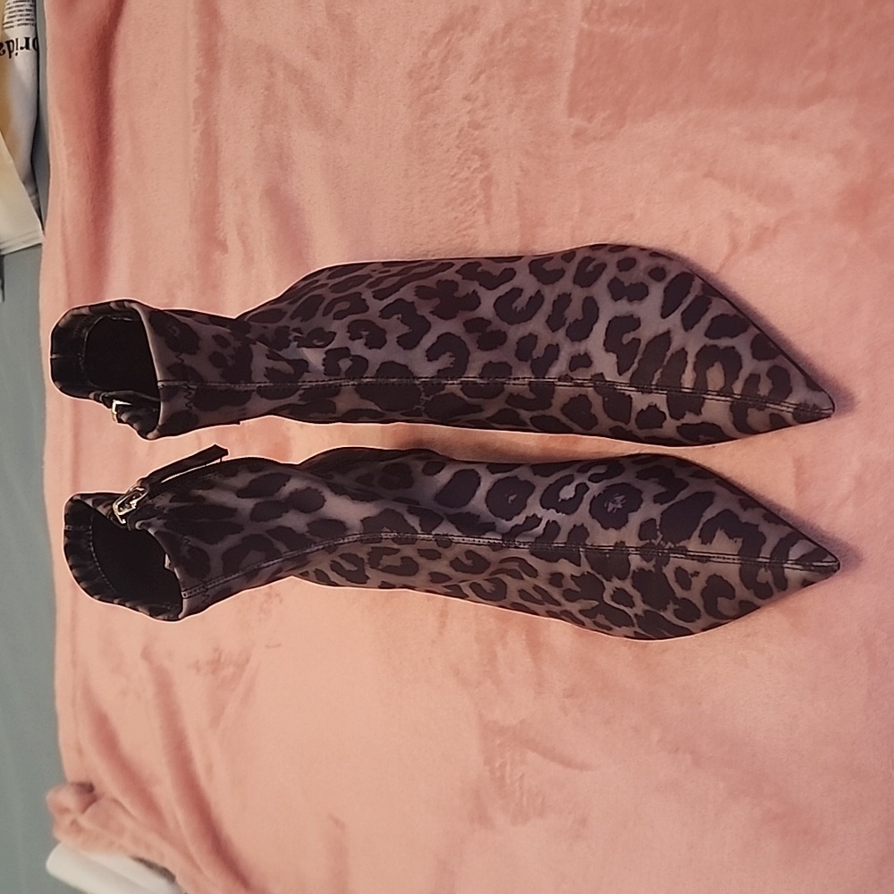 Ankle boots